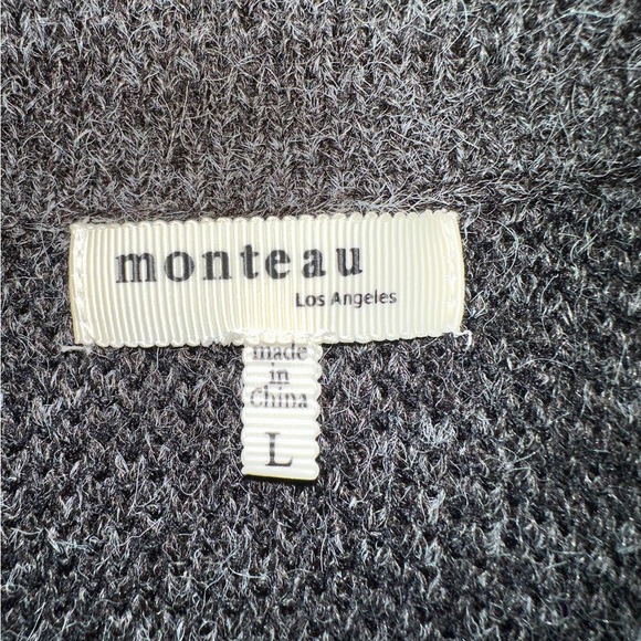 Sweater - Picture 3 of 3